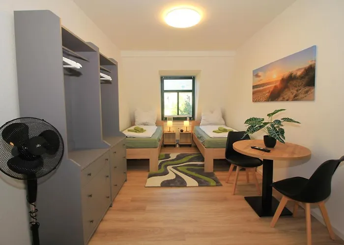 Lori Monteurszimmer Wlan Tv * Drezno