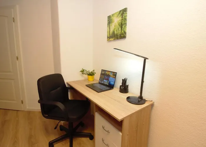 Lori Monteurszimmer Wlan Tv * Drážďany