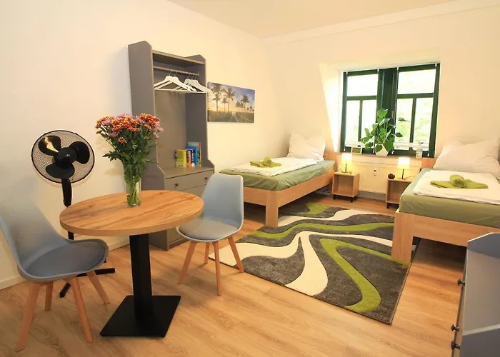 Apartment Lori Monteurszimmer Wlan Tv *