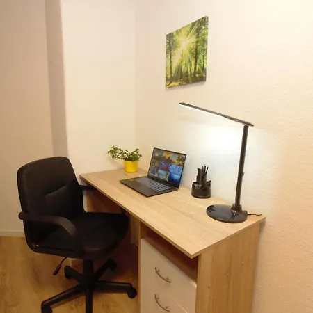Lori Monteurszimmer Wlan Tv * Drezno